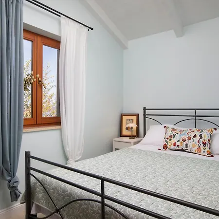 Holiday home Casa Castel - Old Town House *