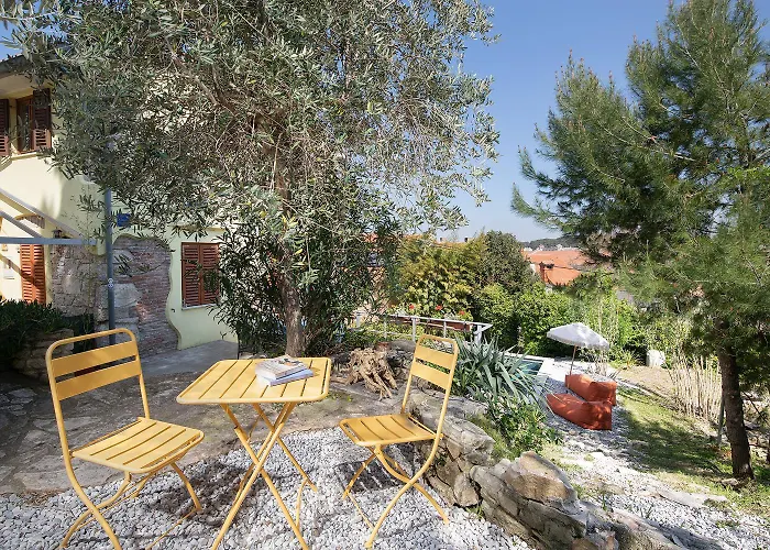 Casa Castel - Old Town House Casa vacanze