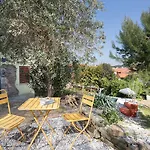 Casa Castel - Old Town House Ferienhaus