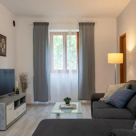 Holiday home Casa Castel - Old Town House
