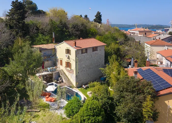 Vikendica Casa Castel - Old Town House